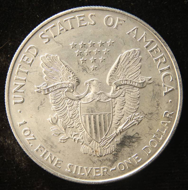 1997 AMERICAN SILVER EAGLE 1 TROY OZ. .999 FINE SILVER DOLLAR
