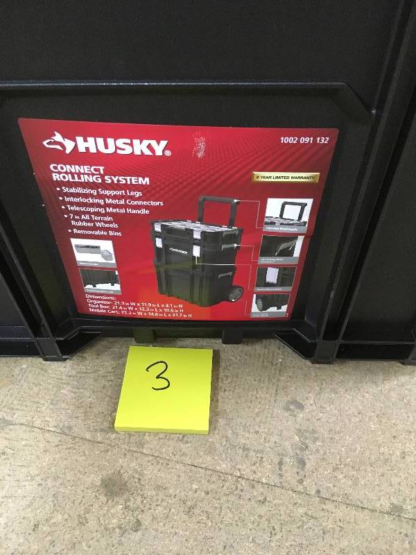 lot 3 image: HUSKY 22 in. Connect Rolling System Tool Box Not Used