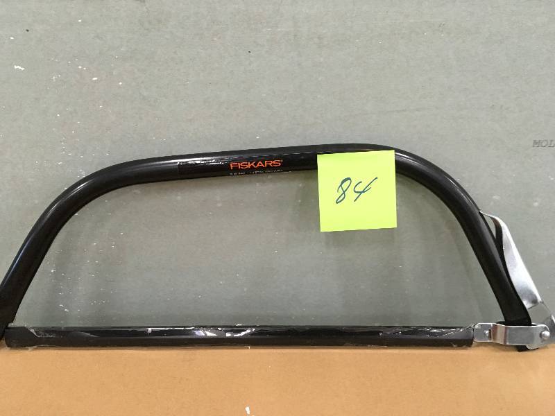 lot 84 image: Fiskars Saws 21 in. Bow Pruning Saw like new in good condition
