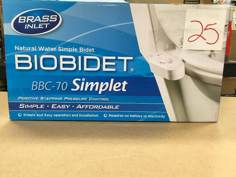 BIOBIDET Non-Electric Attachable Bidet System for 2-Piece Toilets in White Not Used