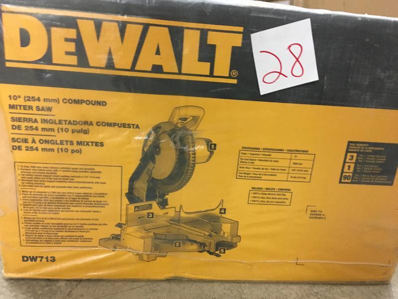 DeWalt  15-Amp Corded 10 in. Compound Miter Saw Not Used