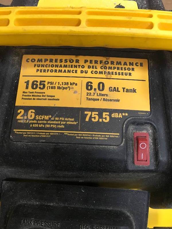 DeWalt 6 Gal. Heavy Duty Pancake Electric Air Compressor Used in very goog condition