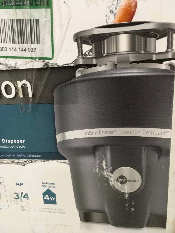 InSinkErator Evolution Compact 34 HP Continuous Feed Garbage Disposal  Not Used