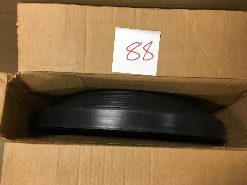 Vigoro 40 ft. Scalloped No-Dig Edging Kit Not Used