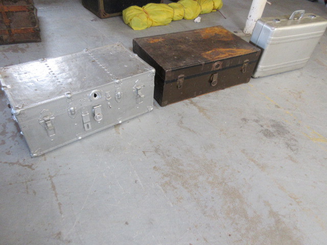 lot 129 image: FOOTLOCKERS AND ZERO HALLIBURTON SUITCASE