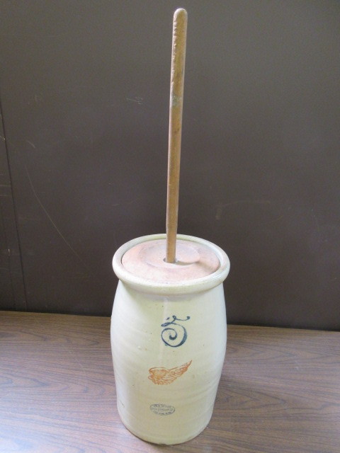 lot 145 image: 5 GALLON RED WING BUTTER CHURN