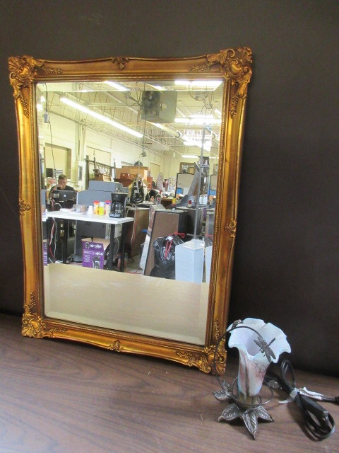 lot 169 image: SMALL MIRROR AND LAMP