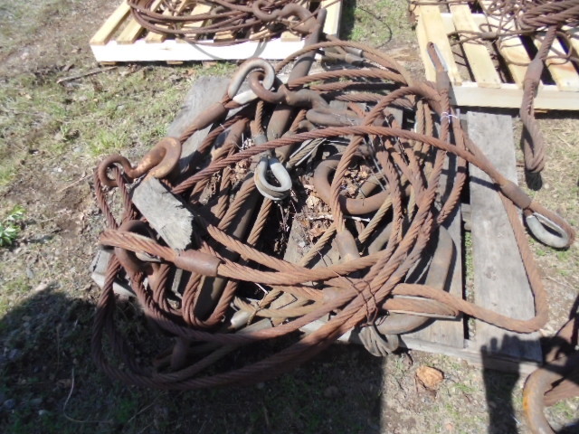 lot 38 image: Heavy Duty Cables