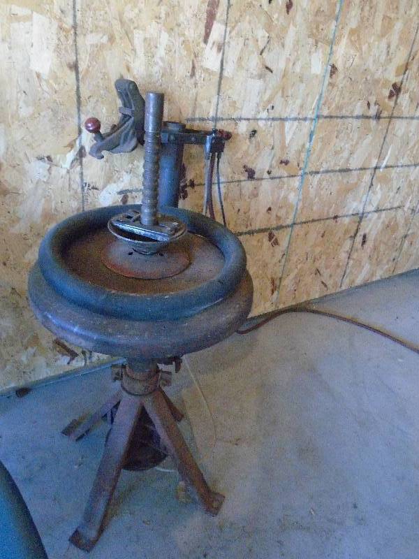 Tire Changing Machine
