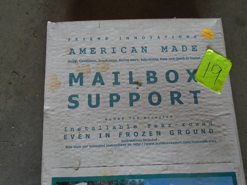 Mail Box Swing Away Complete Post Set