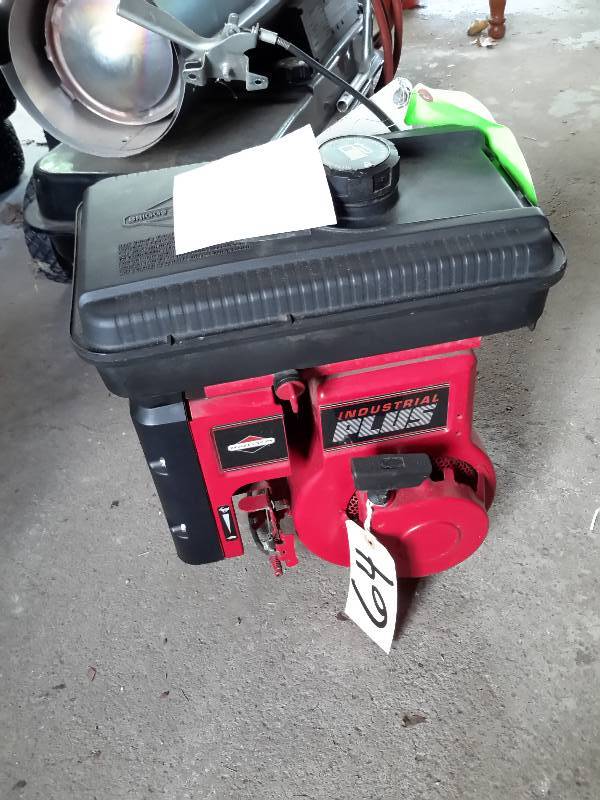 lot 31 image: Briggs & Stratton Industrial Plus Motor