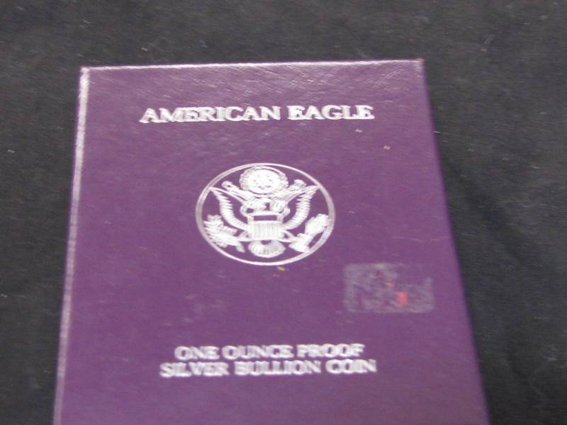lot 27 image: American Eagle