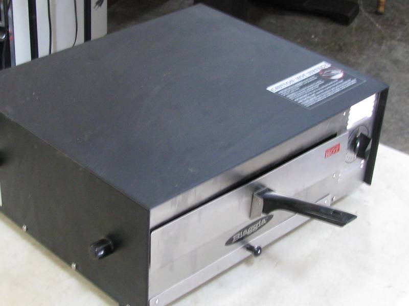 lot 56 image: Biaggia Pizza Oven