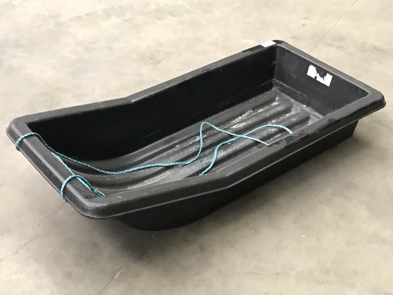 lot 22 image: 24x50 Otter Sled, Good Condition ...