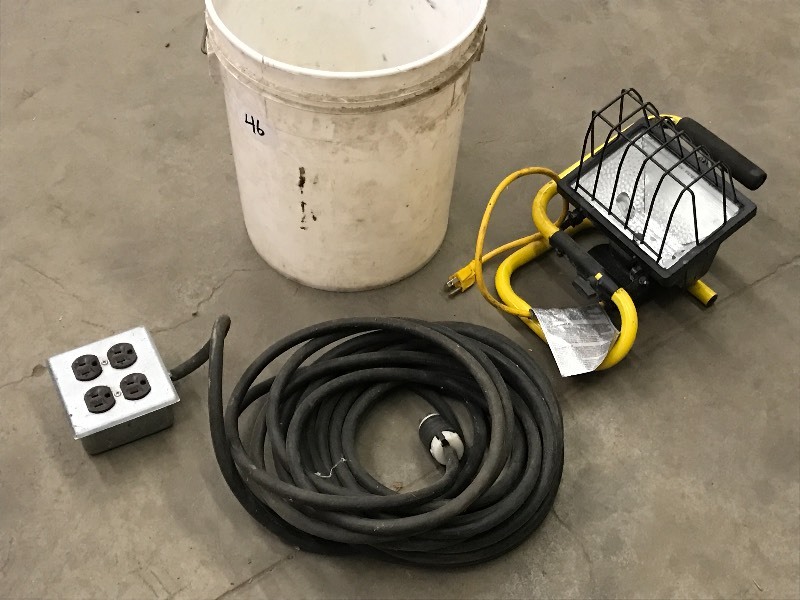 lot 46 image: (1) 50ft Electric Cord & (1) Haloge...