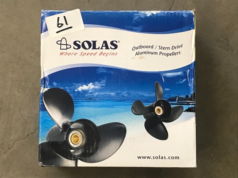 lot 61 image: New Solas Mercury 15HP Outboard Mot...