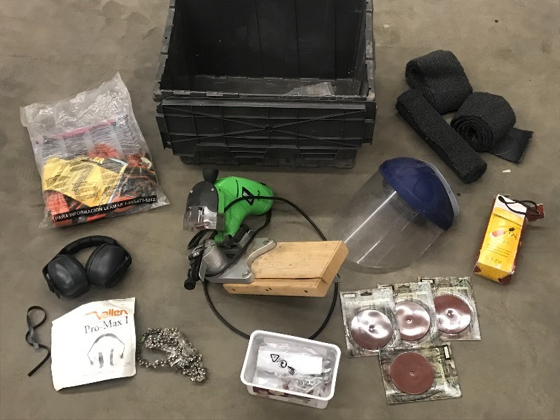 lot 70 image: Tote Of Assorted Chainsaw Sharpene...