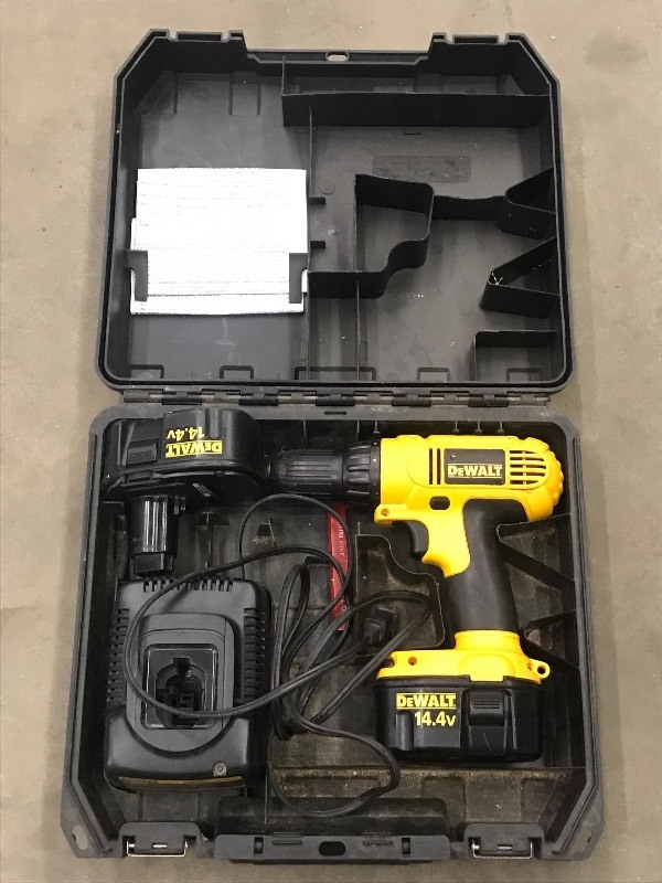 lot 83 image: DeWalt 14.4Volt Cordless 12 Drill...