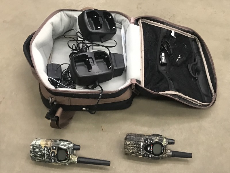 lot 90 image: Midland Walkie-Talkie Set With Carr...