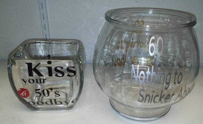 lot 115 image: 60th birthday party treat jars