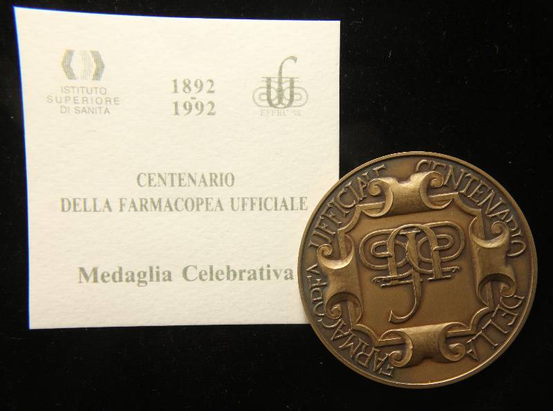 1892-1992 OFFICIAL DELLA FARMACOPEA MEDAL IN ORIGINAL BOX