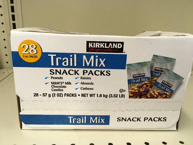 lot 40 image: KS TRAIL MIX VEND 282 OZ, RETAIL $12.99