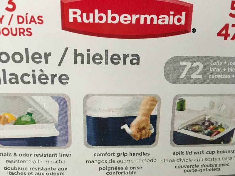 Rubbermaid 50 Qt. Insulated Modern Red Cooler