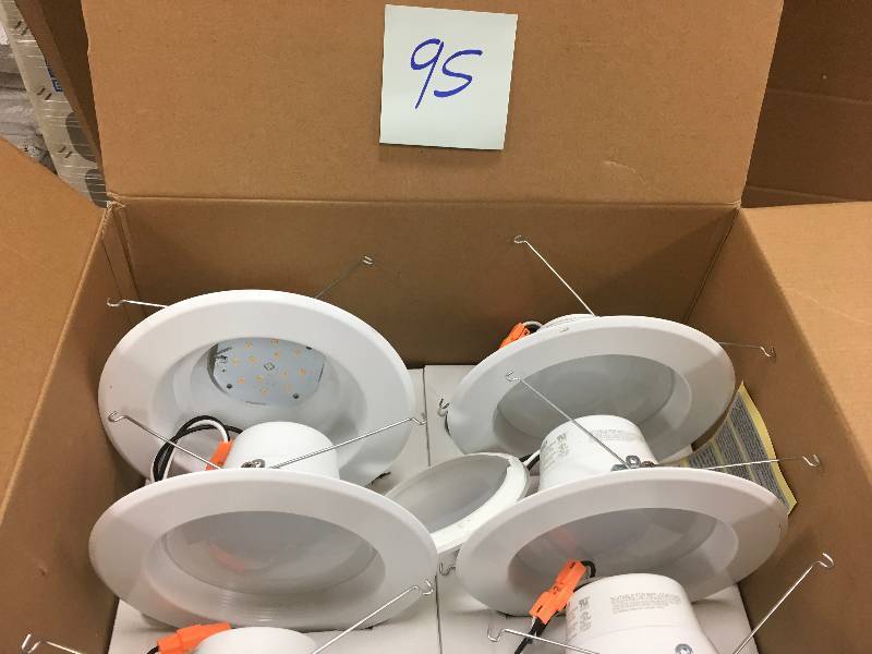 Feit Electric 75W Equivalent Soft White 56 in. White Baffle-Trim Recessed Retrofit Downlight LED 90 CRI Maintenance Pack 6-Pack
