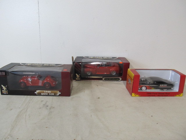 lot 29 image: Lot of MINT IN BOX Diecast Cars