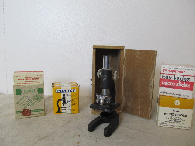 lot 135 image: Vintage COC Microscope wWood Case & Accessories
