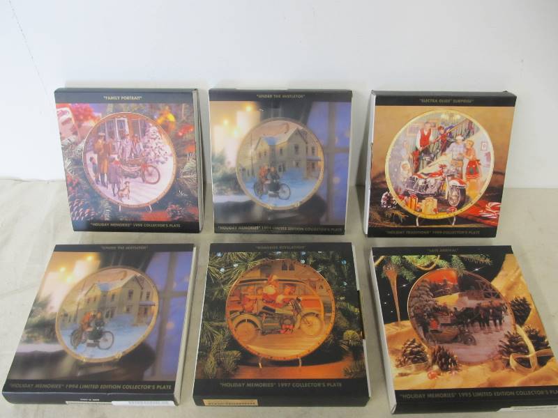 lot 76 image: Set of 6 MIB Harley-Davidson Collector Plates
