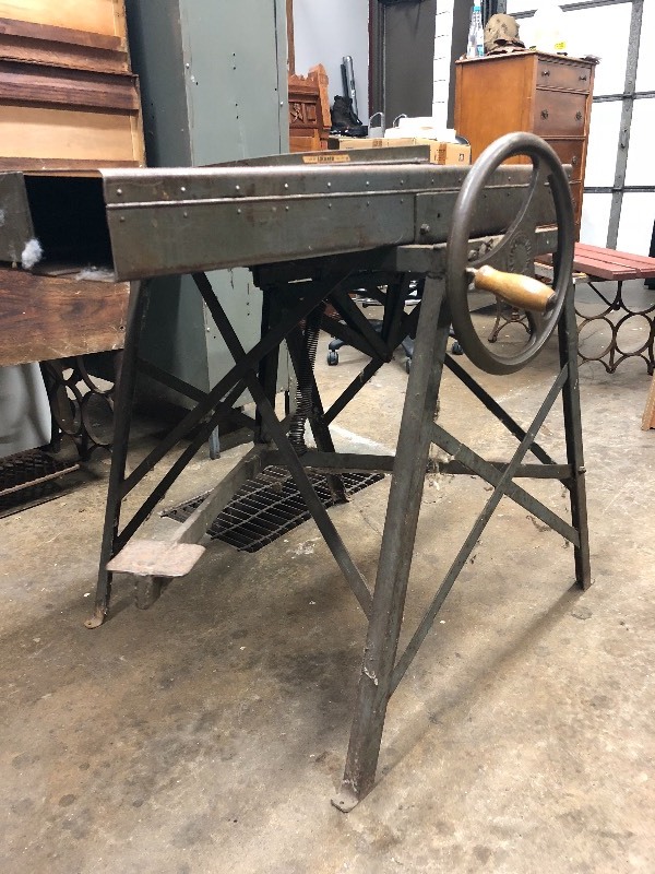 lot 5 image: Antique LOCHNER Upholstery Cushion Stuffing Machine