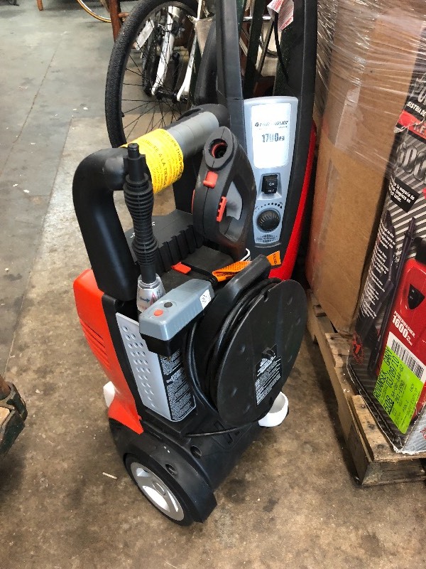 lot 140 image: HUGE Lot of Pressure Washers