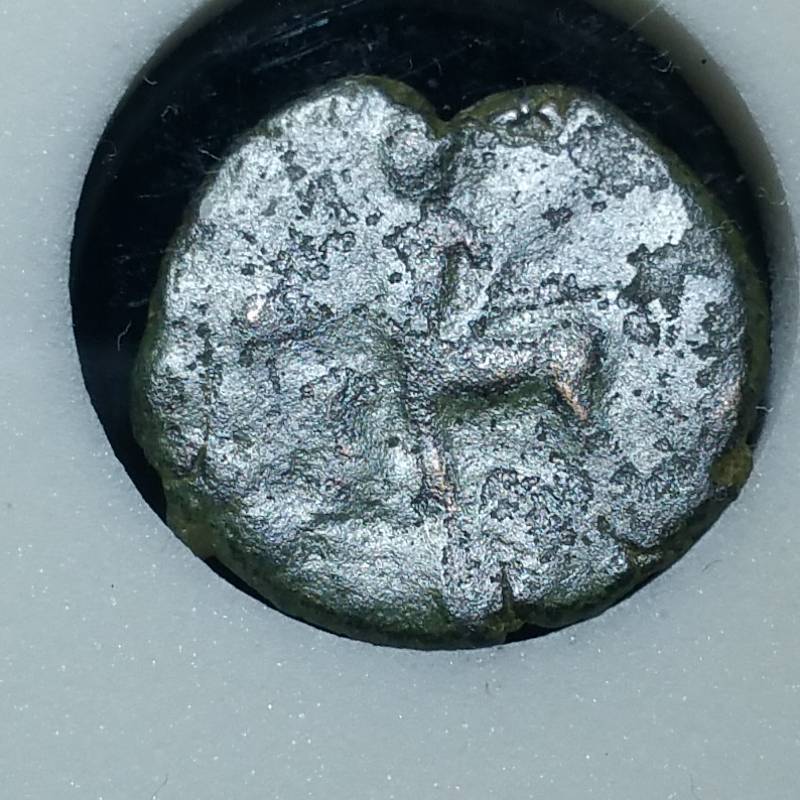 lot 13 image: Constantine Era Roman Coin Circa 330AD - Authentic INB