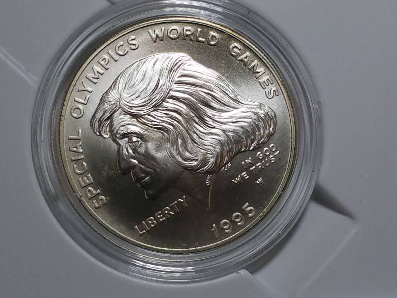 lot 80 image: 1995 Special Olympics 90% Silver Dollar Commemorative Coin
