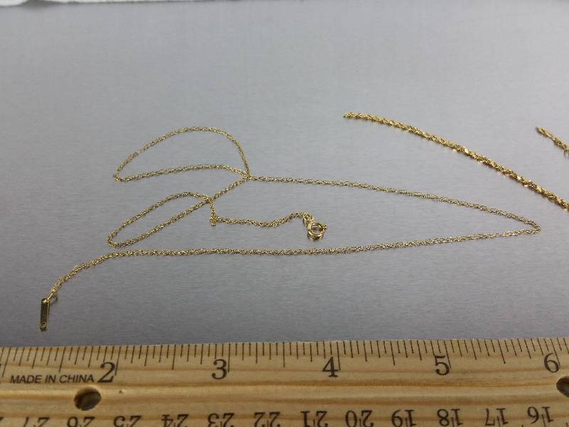 lot 112 image: (2) 14k Yellow Gold Necklaces, (1) 10k Yellow Gold Necklace