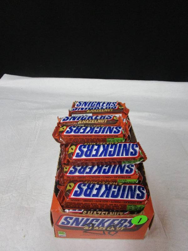 lot 1 image: 28 Snickers and Hazel Nut Bars