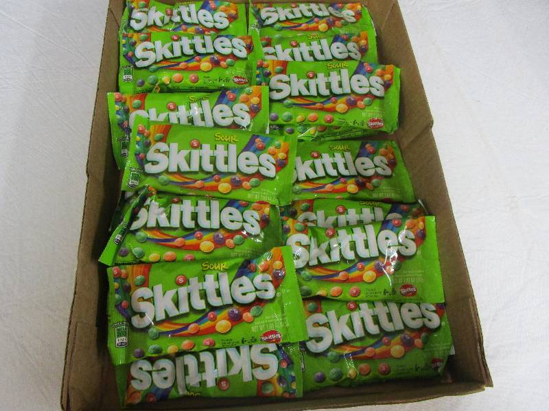 lot 20 image: 19 Sour Skittles Bags