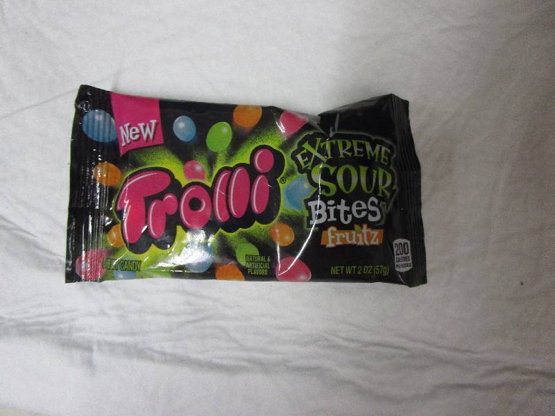 lot 30 image: 4 Trolli Extreme Sour Bites, 12 Trolli Sour Gummi Crunchers