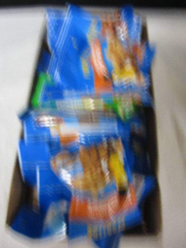 lot 87 image: 30 Assortment of Nuts, Almonds