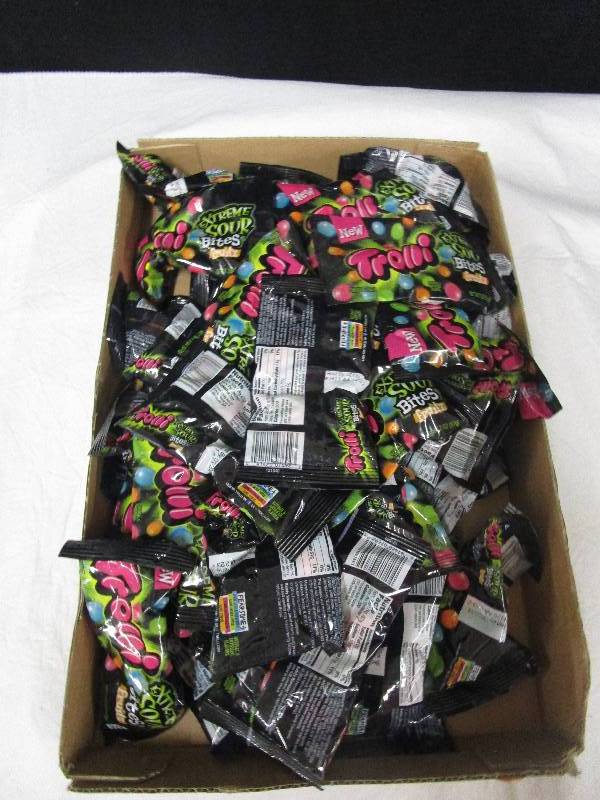 lot 94 image: 42 trolli extreme sour bites