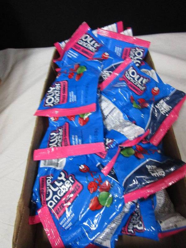lot 113 image: 21 Jolly Rancher Filled Gummies King Size