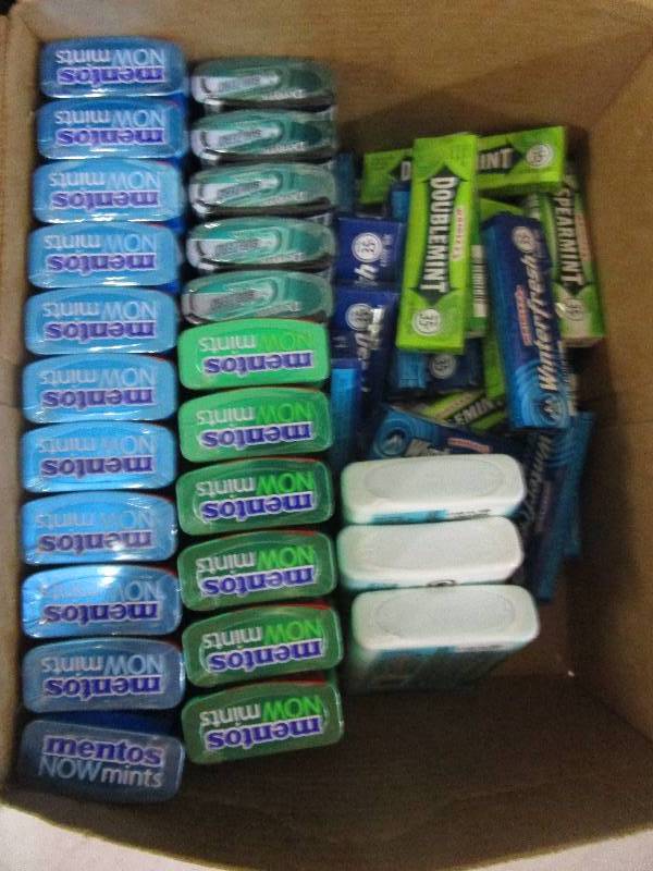 lot 128 image: Mentos, Mints, Gum Total Ct of around 51