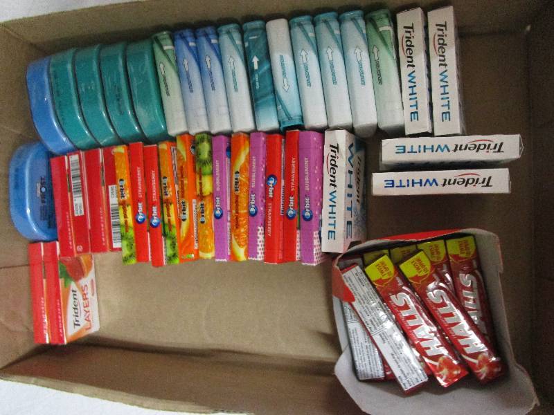 lot 143 image: 49 gummints,coughs