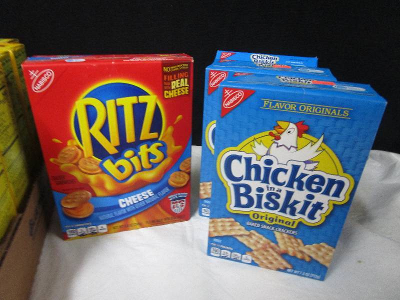lot 157 image: 10 Boxes of Crackers