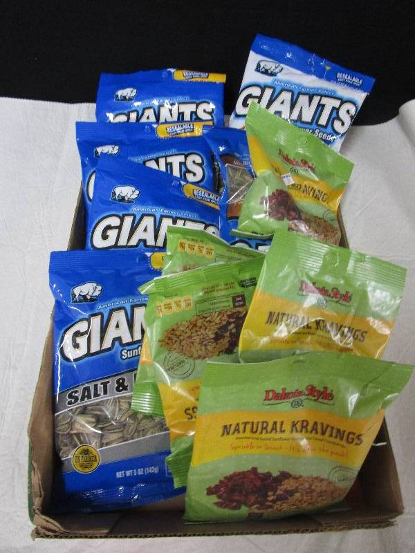 lot 175 image: 12 Bags of Sunflower Seeds