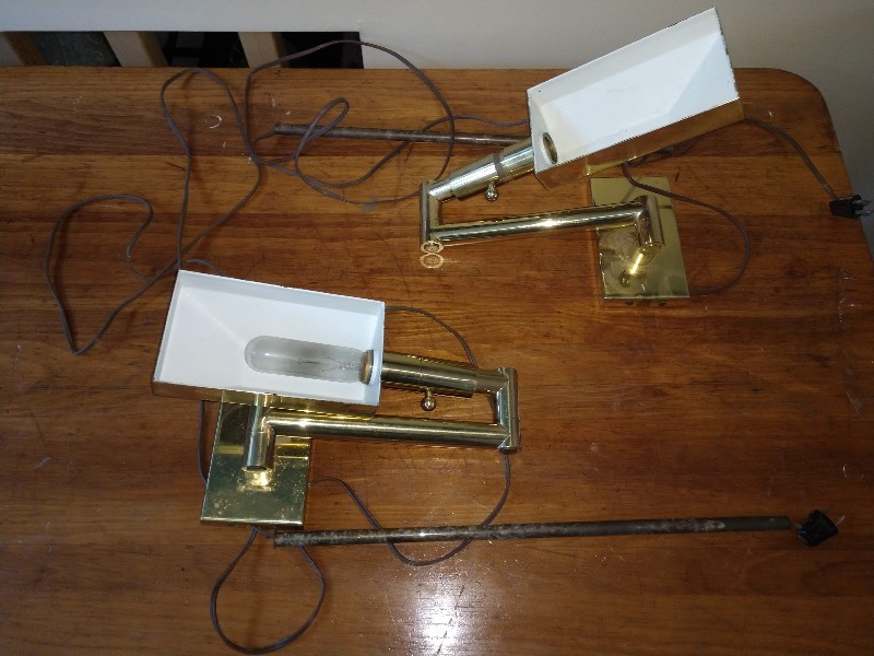lot 21 image: Two Vintage Underwriters Laboratories Two Arm Wall Sconces Portable Lamps- Works
