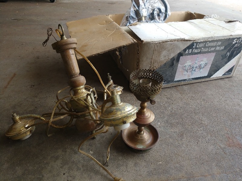 lot 43 image: Three Light Fixtures