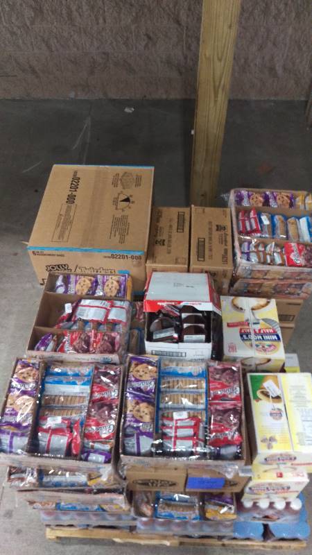 lot 22 image: PALLET OF ASSORTED FOOD ITEMS