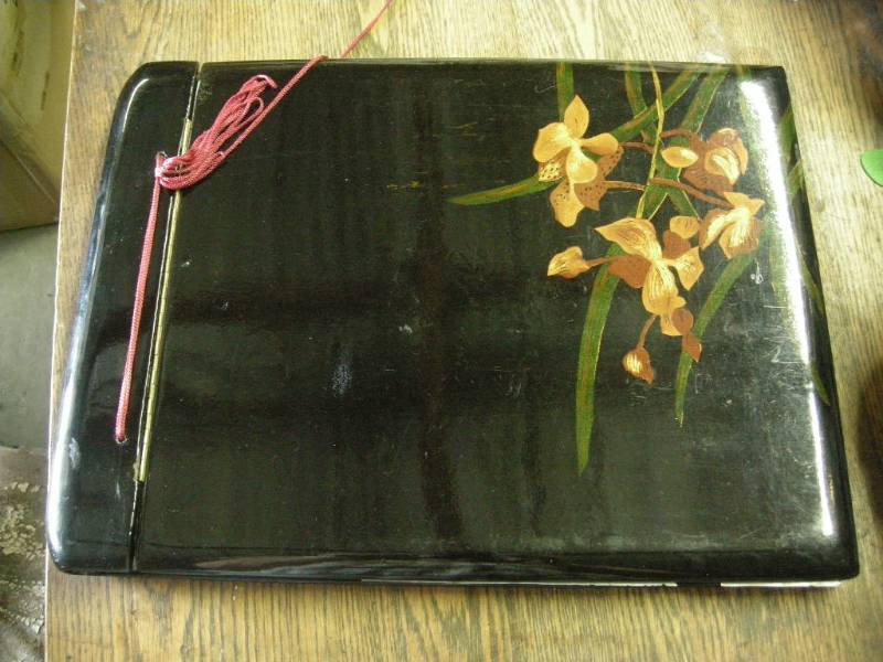lot 5 image: Vintage Black Lacquer Orchid Album - Japan